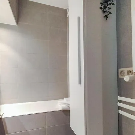 2 Bedroom In